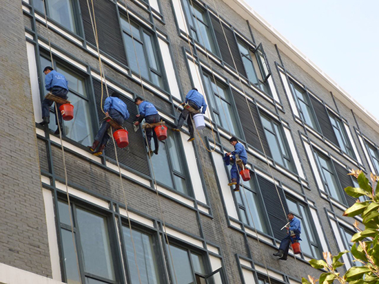 興澄鋼廠---玻璃外墻清洗